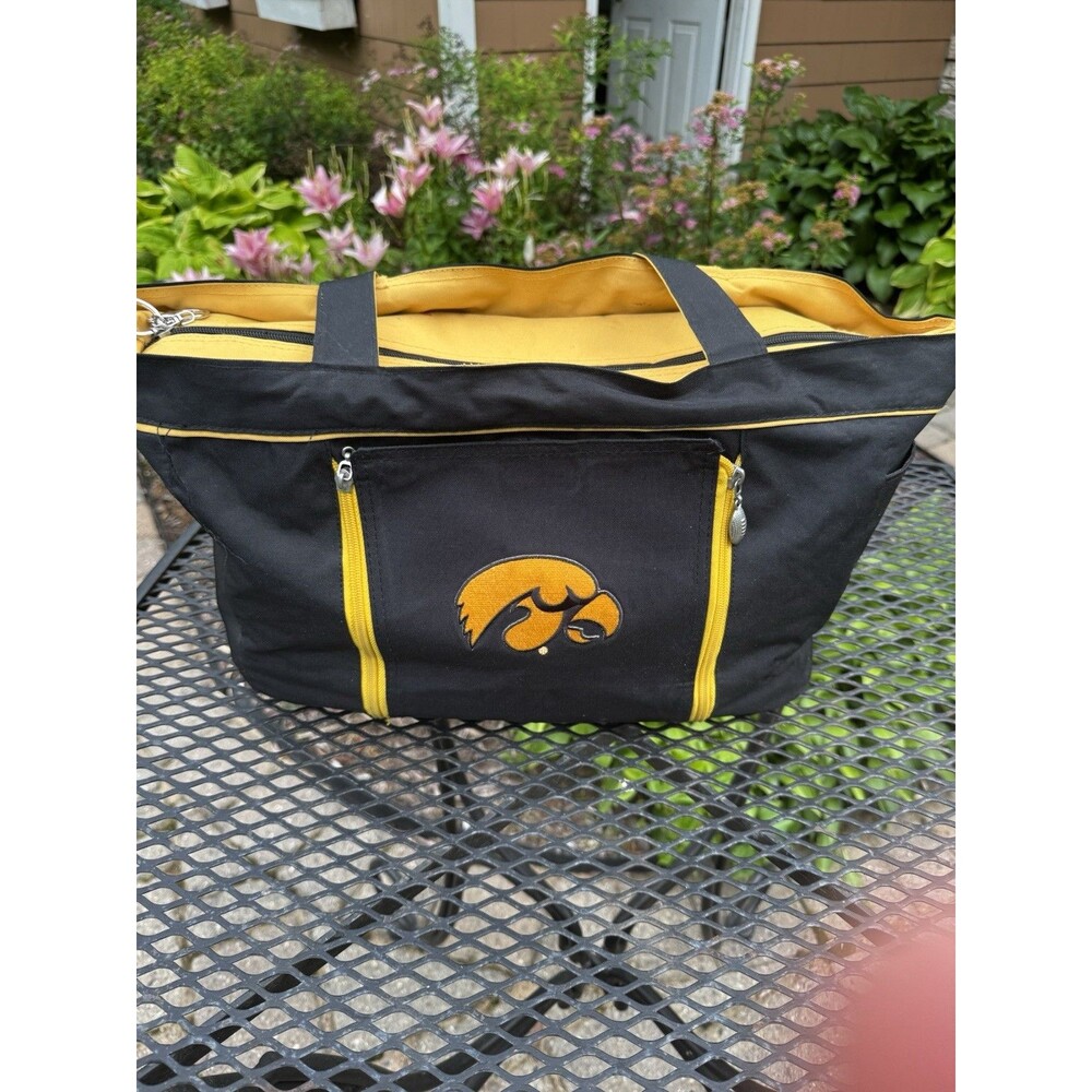 Iowa Hawkeyes Tote Nylon Bag Heavy Duty Tailgate Game Creative Knitwear 18" Long